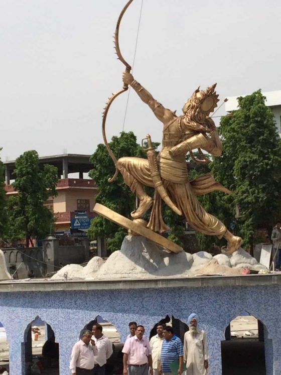 statue of lord Karna